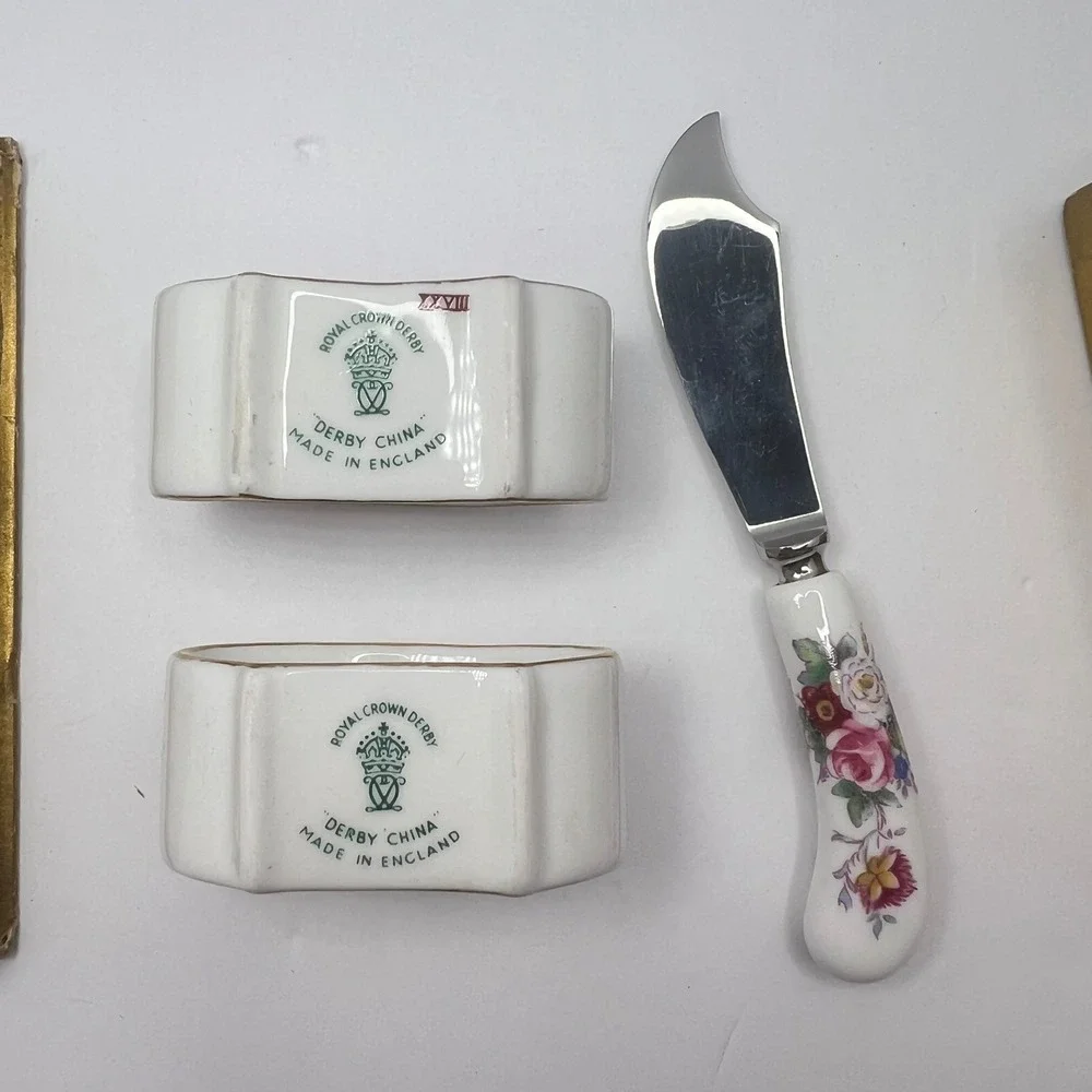 Royal Crown Derby Napkin Ring Spreader Set Cottage Posies Pink Rose Bone China
